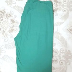 LuLaRoe Tall  and Curvy Legging
